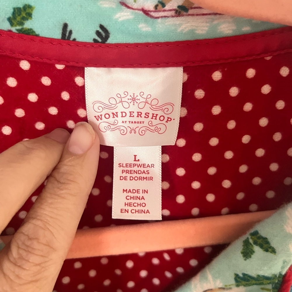 NWT Wondershop Skiing Print Pajama Top - Light Blue and Red - Picture 2 of 5